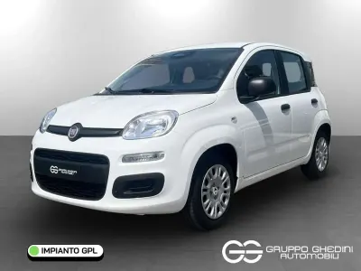 Nuova Fiat Panda Icon 65 CV (47 kW) 2026 Bianco gelato pastello Utilitaria