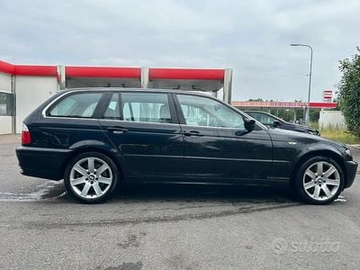 Usata BMW 330 2001 Nero Station wagon