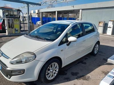 Usata Fiat Punto Evo 75 CV (55 kW) 2010 Bianco Utilitaria
