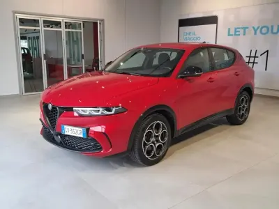 Usata Alfa Romeo Tonale Sprint 130 CV (95 kW) 2024 Rosso SUV