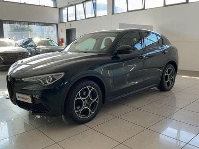 Usata Alfa Romeo Stelvio Sprint 190 CV (139 kW) 2020 Verde SUV