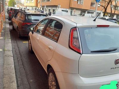 Usata Fiat Grande Punto 75 CV (55 kW) 2013 Utilitaria