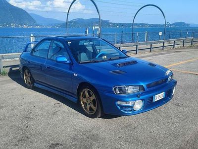 Usata Subaru Impreza GT 211 CV (155 kW) 1998 Blu/azzurro Berlina