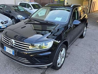 Usata VW Touareg 204 CV (150 kW) 2016 Nero SUV