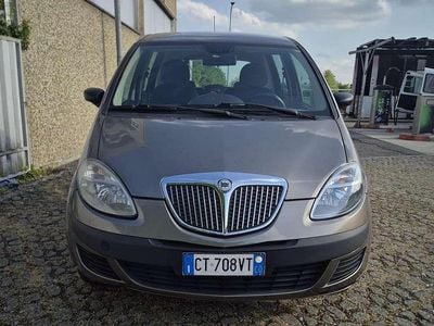 Usata Lancia Musa 95 CV (69 kW) 2005 Bronzo Monovolume