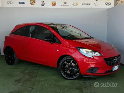 Usata Opel Corsa Cosmo 75 CV (55 kW) 2016 Rosso Utilitaria