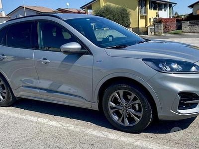 Usata Ford Kuga ST-Line 120 CV (88 kW) 2021 Grigio SUV