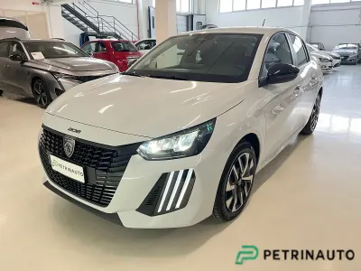 Nuova Peugeot 208 101 CV (74 kW) 2026 Bianco Utilitaria