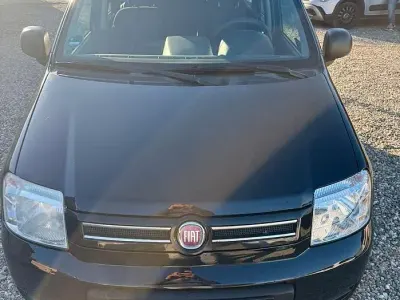 Second-hand Fiat Panda 4x4 Climbing 69 CP (50 kW) 2012 Negru Hatchback