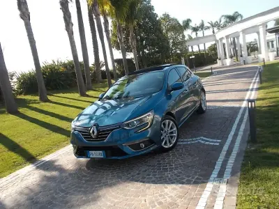 Occasion Renault Mégane 110 PK (80 kW) 2018 Blauw Sedan