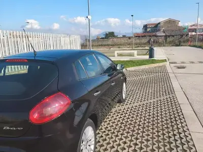 Usata Fiat Bravo 90 CV (66 kW) 2013 Utilitaria