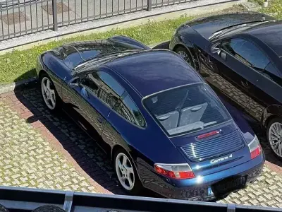 Usata Porsche 911 Carrera 4 300 CV (220 kW) 1998 Bluazzurro Coupé