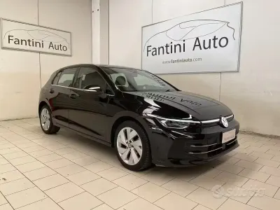 Usata VW Golf VIII Style 150 CV (110 kW) 2025 Nero Berlina