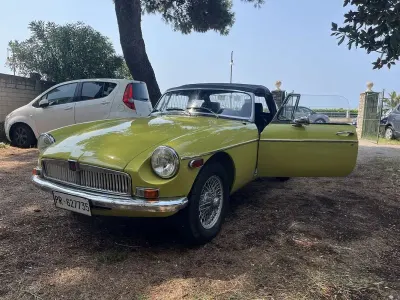 Usata MG B 95 CV (69 kW) 1975 Verde