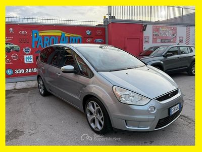 Usata Ford S-MAX Titanium 140 CV (102 kW) 2007 Grigio Monovolume