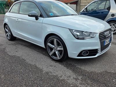 Usata Audi A1 Attraction 90 CV (66 kW) 2012 Bianco Utilitaria