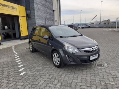 usata Opel Corsa 1.2 5 porte Edition del 2014 usata a Medesano