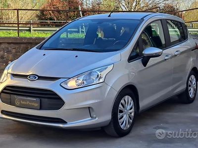 Usata Ford B-MAX 75 CV (55 kW) 2013 Grigio Monovolume