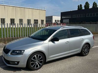 usata Skoda Octavia Wagon 1.6 tdi Design Edition 110cv dsg