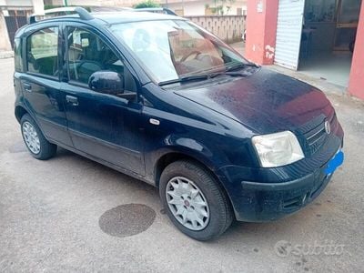 Usata Fiat Panda Dynamic 77 CV (56 kW) 2011 Blu Utilitaria