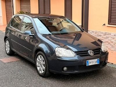Usata VW Golf VI 2009 Blu Utilitaria
