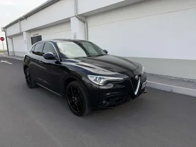 Usata Alfa Romeo Stelvio Executive 209 CV (153 kW) 2018 Nero SUV