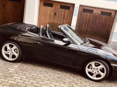Usata Porsche 911 Carrera 4 Cabriolet 320 CV (235 kW) 2002 Cabrio