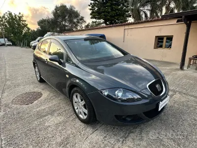 Usata Seat Leon Stylance 105 CV (77 kW) 2006 Grigio Utilitaria