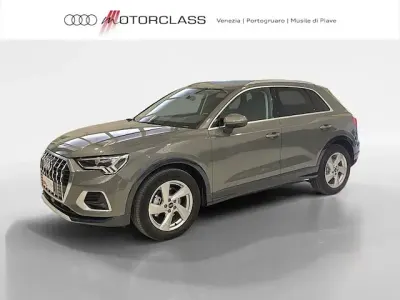 Usata Audi Q3 Advanced 150 CV (110 kW) 2025 Grigio SUV