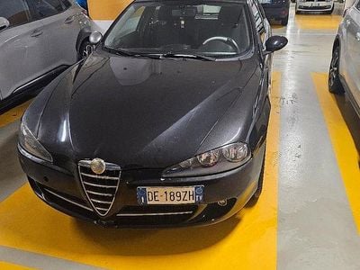 Usata Alfa Romeo 147 Distinctive 120 CV (88 kW) 2007 Utilitaria