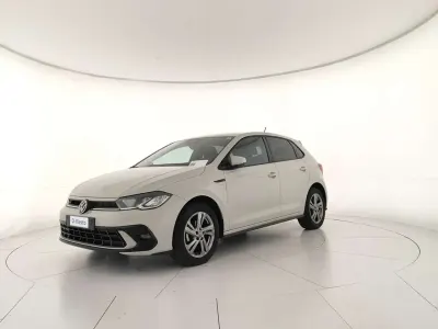 Usata VW Polo R-line 95 CV (69 kW) 2023 Ascot grey Utilitaria