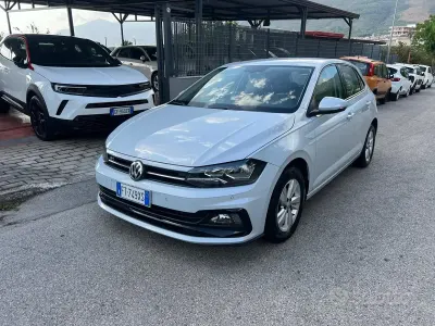 Usata VW Polo Comfortline 80 CV (58 kW) 2019 Bianco Utilitaria