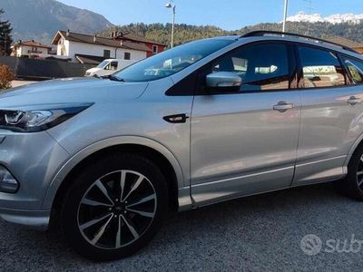 Usata Ford Kuga 150 CV (110 kW) 2019 SUV