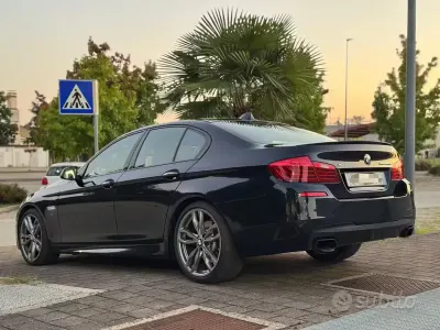Usata BMW M550 381 CV (280 kW) 2014 Blu Berlina