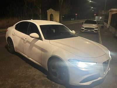 Usata Alfa Romeo Giulia Executive 200 CV (147 kW) 2019 Bianco Berlina
