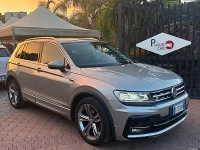 Usata VW Tiguan Sport 150 CV (110 kW) 2020 Grigio SUV