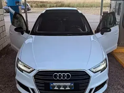 Usata Audi A3 S-Line 110 CV (80 kW) 2020 Bianco Berlina