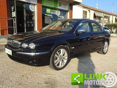 Usata Jaguar X-type Executive 231 CV (169 kW) 2007 Blu Berlina