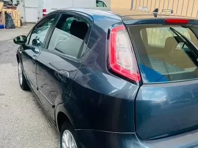Occasion Fiat Grande Punto 77 ch (56 kW) 2010 Citadine