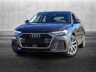 Käytetty Audi A1 Admired 95 HP (69 kW) 2023 Harmaa Katumaasturi