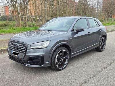 Usata Audi Q2 S-Line 190 CV (139 kW) 2019 Grigio SUV
