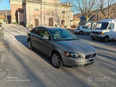 Usata Volvo S40 Momentum 125 CV (91 kW) 2004 Grigio Berlina