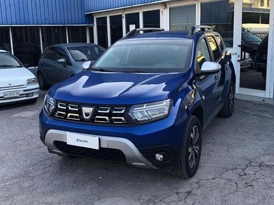 Usata Dacia Duster Prestige 91 CV (66 kW) 2022 Blu iron metalizzato SUV