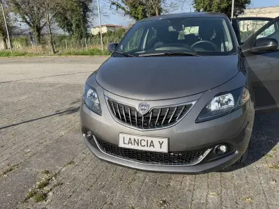 Usata Lancia Ypsilon S 69 CV (50 kW) 2024 Utilitaria