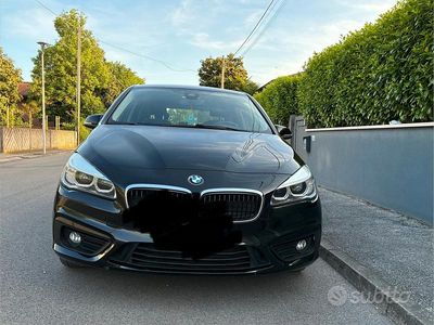 Begagnad BMW 218 150 HK (110 kW) 2018 Svart Kombi