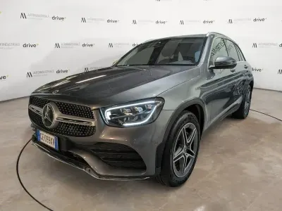 Usata Mercedes GLC300 Premium 245 CV (180 kW) 2022 Grigio SUV