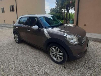 Usata Mini Cooper D Countryman 111 CV (81 kW) 2011 Marrone SUV