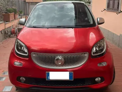 Usata Smart ForFour Passion 71 CV (52 kW) 2016 Rosso Utilitaria