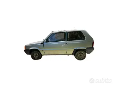 Usata Fiat Panda 54 CV (39 kW) 2001 Grigio Berlina