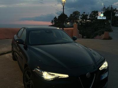 Usata Alfa Romeo Giulia 150 CV (110 kW) 2018 Nero Berlina